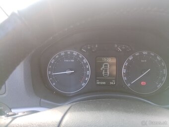 Škoda Octavia Combi 2.0 FSI 4x4 - 9