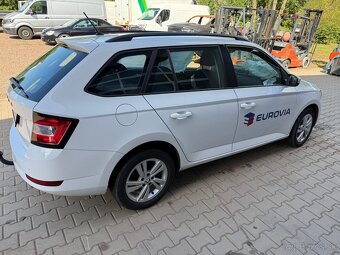 Škoda Fabia 1.0tsi rok 10/2022 - 9