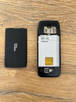 Nokia E52 - 9