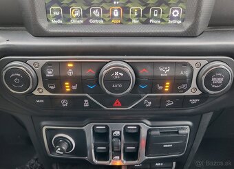 °IIIIIII°JEEP WRANGLER 2.2 CRD SAHARA - 9