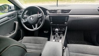 Škoda Superb scout - 9