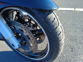 Yamaha FJR 1300 2002 - 9