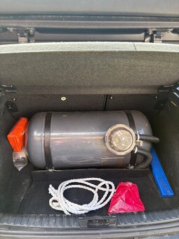 BMW Rad 1, Automat, XENON , LPG - 9