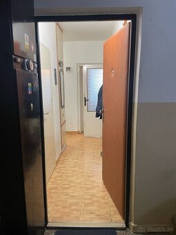 ZNÍŽENÁ CENA - 4i byt v pôvodnom stave v Piešťanoch - 9