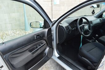 VOLKSWAGEN GOLF IV 1,9SDI 50kW klíma 211885km - 9