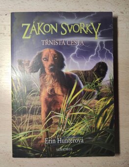 Séria: ZÁKON SVORKY - Erin Hunterová - 9