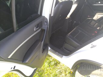 VW Tiguan R-Line 4Motion DSG - 9