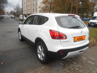 Nissan Qashqai 1.5 dCi Tekna 4x2 -AJ NA SPLÁTKY OD 55,00e - 9