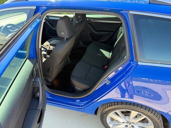 Škoda Octavia combi 2,0 TDi - 9