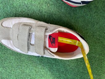 Tenisky Nike 27 - 9