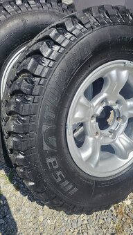 Predam kolesa Terrano 235/75 R15 - 9