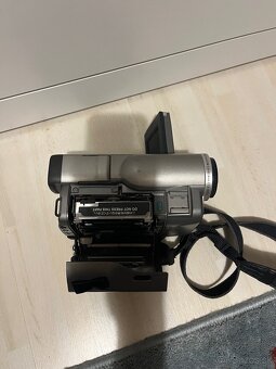 KAMERA CANON MV200 - 9