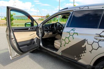 Subaru Outback 2.5i CVT LPG - 9