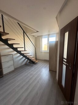 Na prenájom 3+kk izbový byt v centre mesta - Voľný Ihned - 9