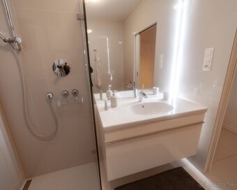 Zrekonštruovaný 2 izbový byt v centre mesta - 9