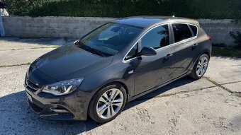 Opel Astra 2.0 cdti 143kw - 9