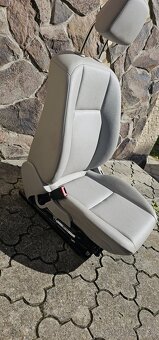 Plne elektrická predná ľavá sedačka, Mercedes w204 od 2007 - 9