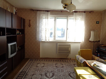 Predaj rodinný dom V. Lomnica 162 m2,pozemok 1231 m2 , 2 g - 9