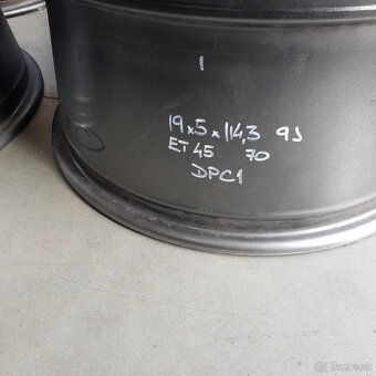 Ford Mustang disky 5x114,3 R19 9J ET45 - 9
