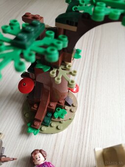 Lego Harry Potter 75967 Zakázaný les - 9