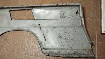 Levý zadní blatník na ŠKODA 110R, erko coupe - 9