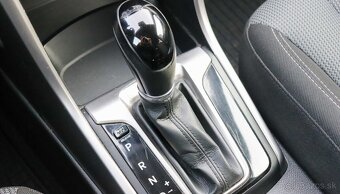 Hyundai i30 1.6i MPI DOHC CVVT Comfort A/ - 9