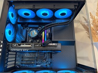 Ryzen 7 9800x3D, RTX 5080 16GB, 32GB RAM, 2TB, 1200W - 9