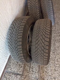 Ford 5x108 195/65/r15 - 9