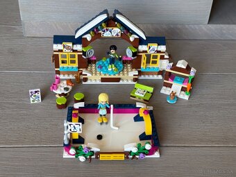 LEGO Friends Trh s potravinami a Lego Friends Klzisko - 9