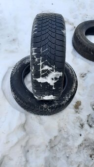 185/60r15    zimne - 9