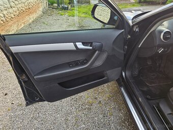 AUDI A3 1.8 T TFSI  quattro Sportback - 9