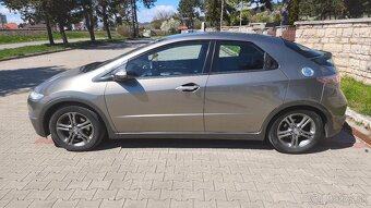 Honda Civic  8g 1.4 73kw - 9