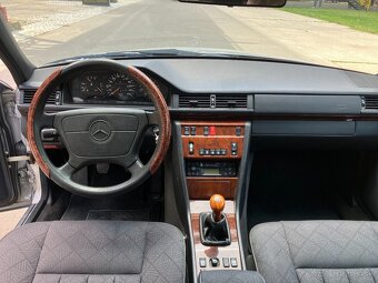 Mercedes Benz W124 E200 - 9