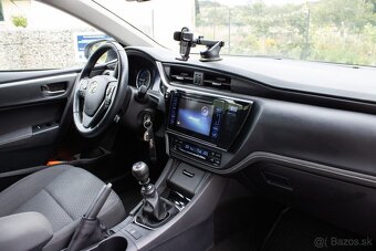 Toyota Corolla 1.6 Valvematic - 9
