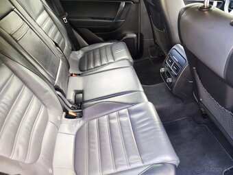 Volkswagen Touareg 3.0 TDI R-Line - 9