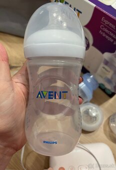 Philips AVENT Odsávačka elektronická Single – sada - 9