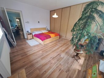 Rodinný dom s garážou a pekným pozemkom, Vrútky - 9
