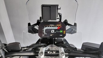BMW R 1300GS TRIPLE BLACK - 9