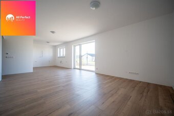 ALL PERFECT| Na predaj moderná novostavba rodinného domu Mor - 9