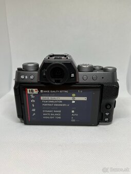 Fujifilm X-T200 - 9