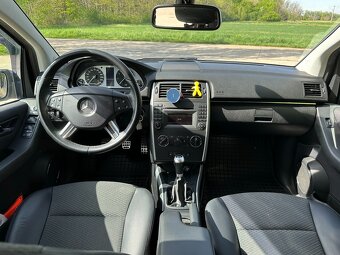 Mercedes-Benz B160 W245 - 9