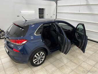 Hyundai i30 1.6 diesel 114000Km Kupované v SK 1 majiteľ - 9