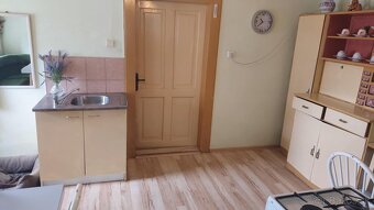 Dobrá Voda - Menší RD na bývanie, alebo ako chalupa . - 9