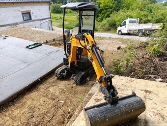 Minibager ISUZU CX10 - 9