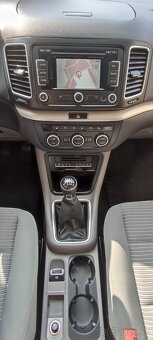 SEAT ALHAMBRA 2,0 TDI manuál - 9