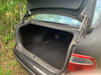Predám Seat Toledo 1.9TDI - nutná oprava - 9