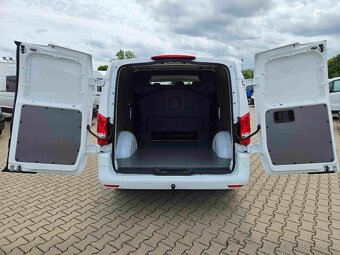 Mercedes-Benz vito ExtraLong 6 miestne 2.2 Cdi/136hp - 9