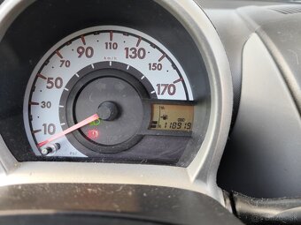 Peugeot 107 1.0e Urban - 9