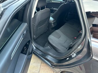 Ford Mondeo combi 2016 2.0 TDCI 110kw 180t km - 9