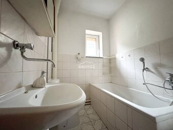REZERVOVANE, rodinný dom, Bytča centrum, Exkluzívne Reality - 9